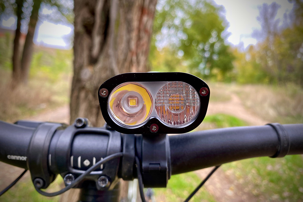 RAVEMEN PR1600 CL05 BIKE LIGHT