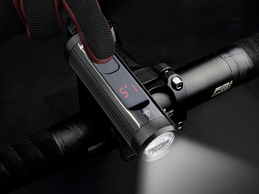 RAVEMEN CR900 bike light touch control