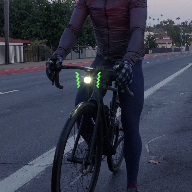 Best Bike Headlight: Beam Pattern, Runtime & Mounting Guide