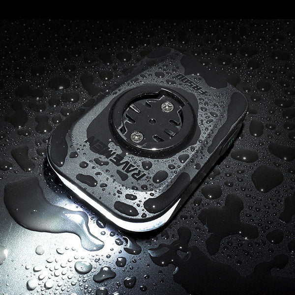 Funkcia vodotesnosti IPX6 Ravemen FR500